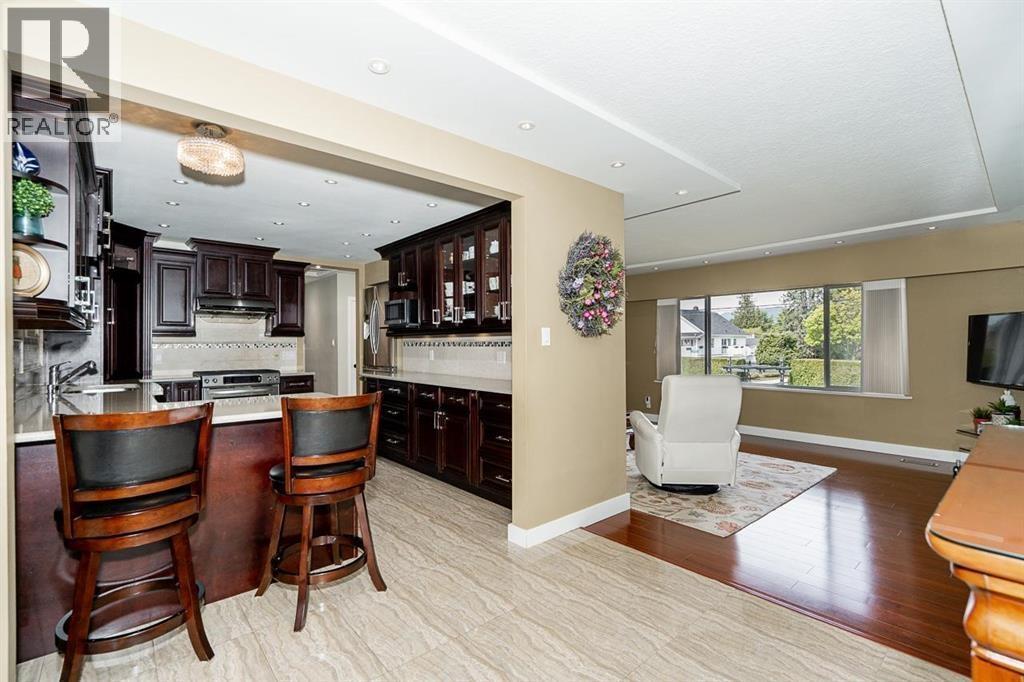 6830 Curtis Street, Burnaby, British Columbia  V5B 2B1 - Photo 9 - R3116186