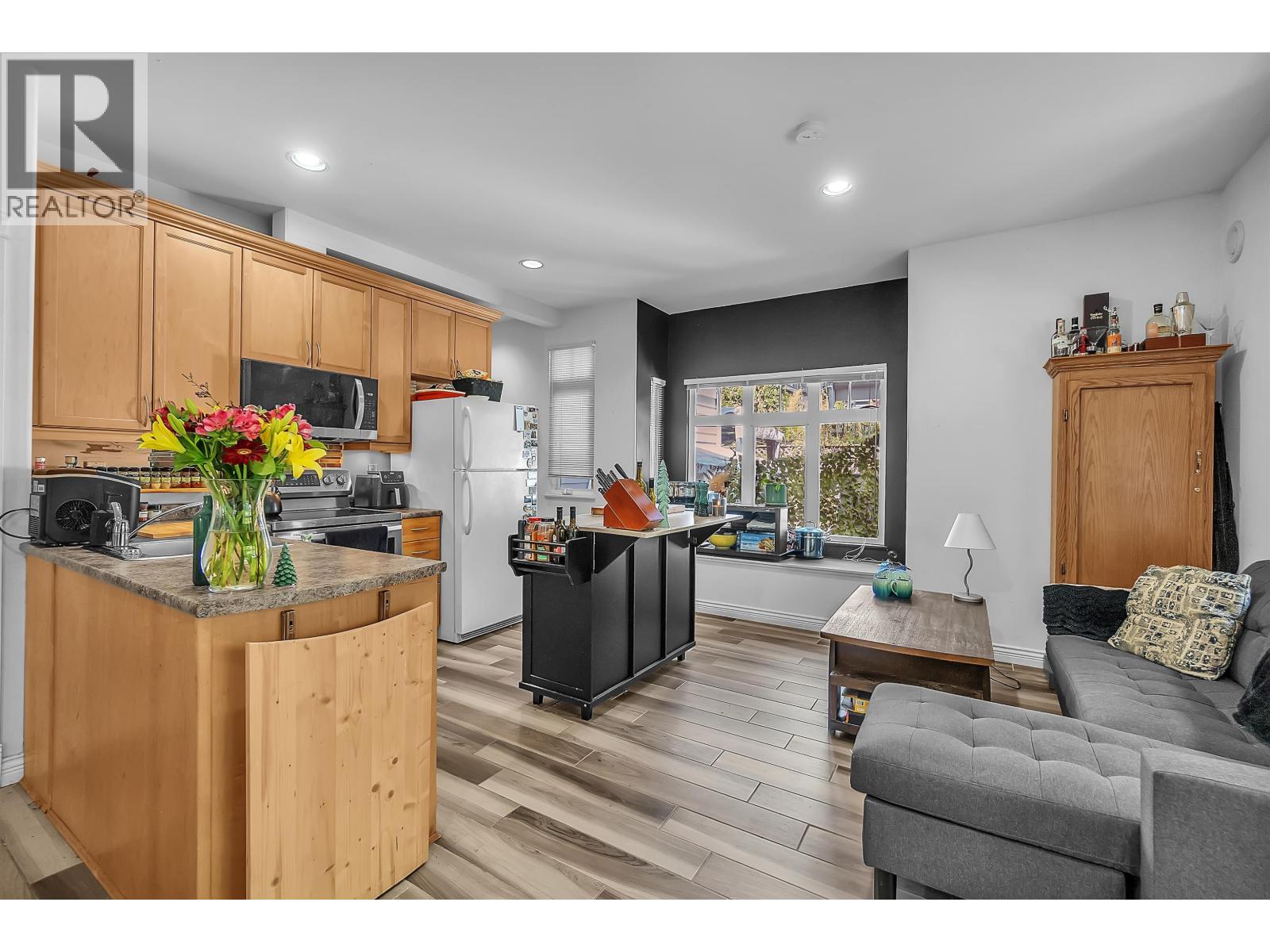 786 W 17th Street, North Vancouver, British Columbia  V7P 3S9 - Photo 26 - R3116194