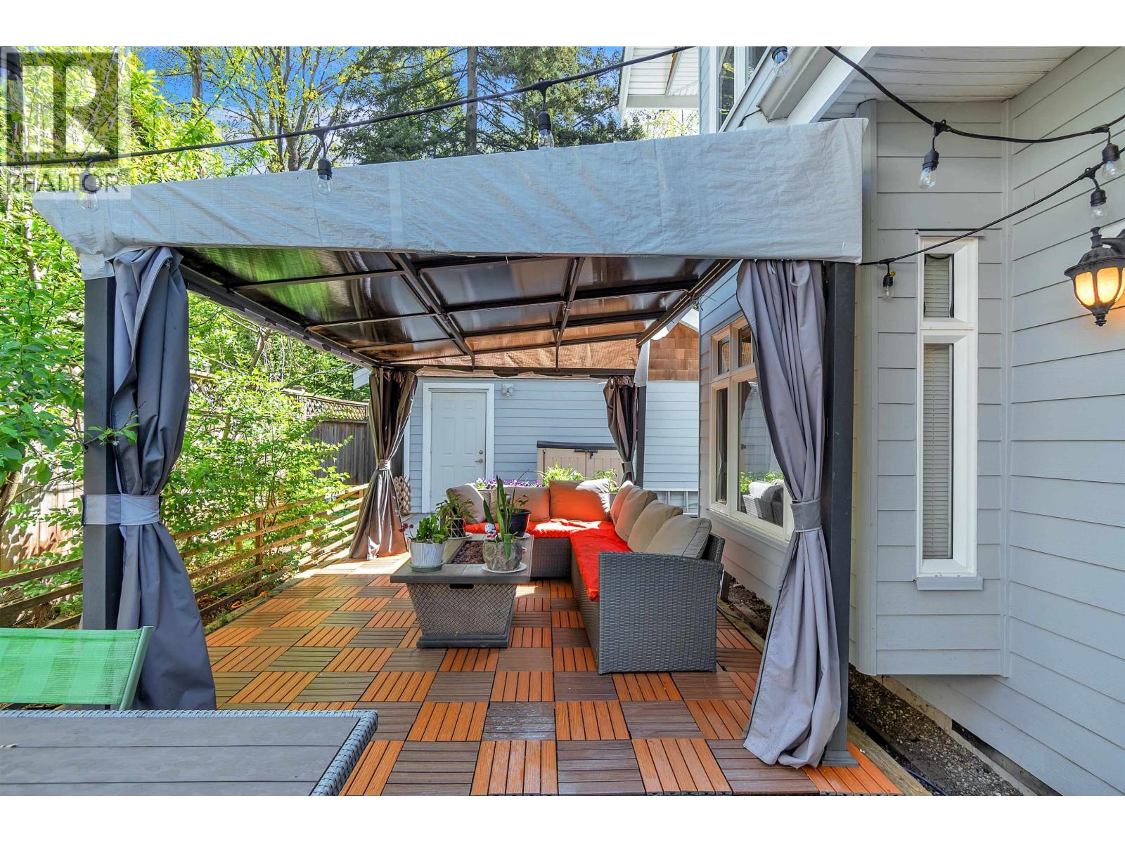 786 W 17th Street, North Vancouver, British Columbia  V7P 3S9 - Photo 33 - R3116194