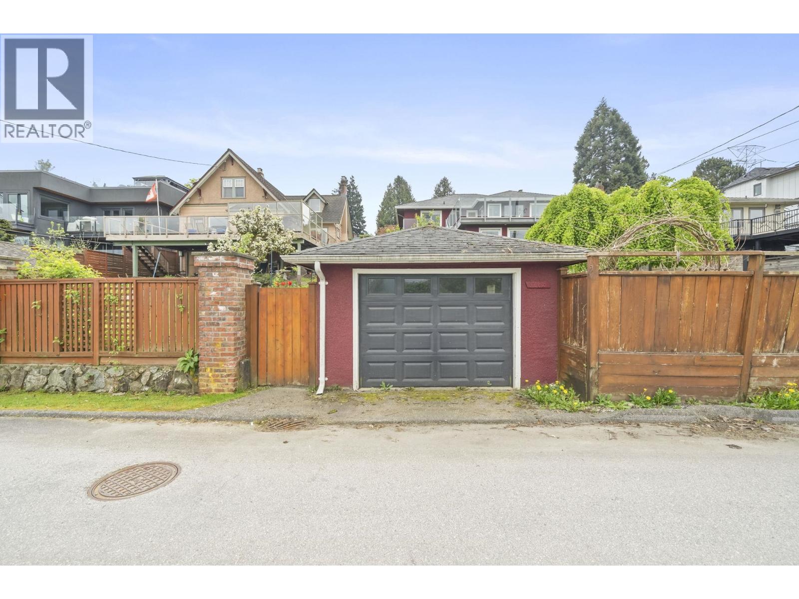 3765 Edinburgh Street, Burnaby, British Columbia  V5C 1R4 - Photo 32 - R3116199