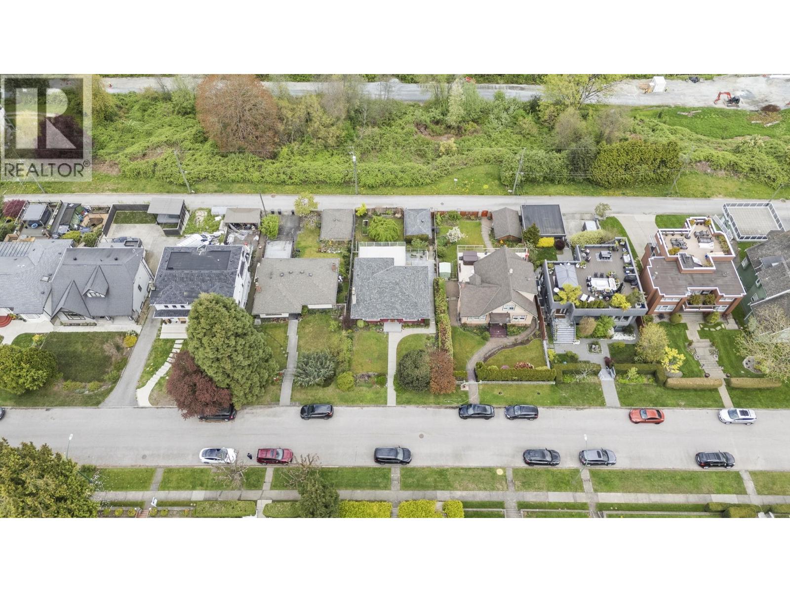 3765 Edinburgh Street, Burnaby, British Columbia  V5C 1R4 - Photo 35 - R3116199