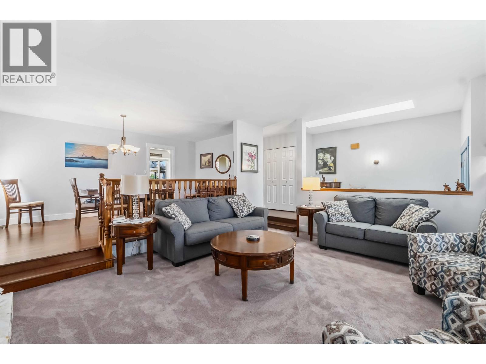 22108 Kerry Crescent, Maple Ridge, British Columbia  V2X 0V8 - Photo 8 - R3116207