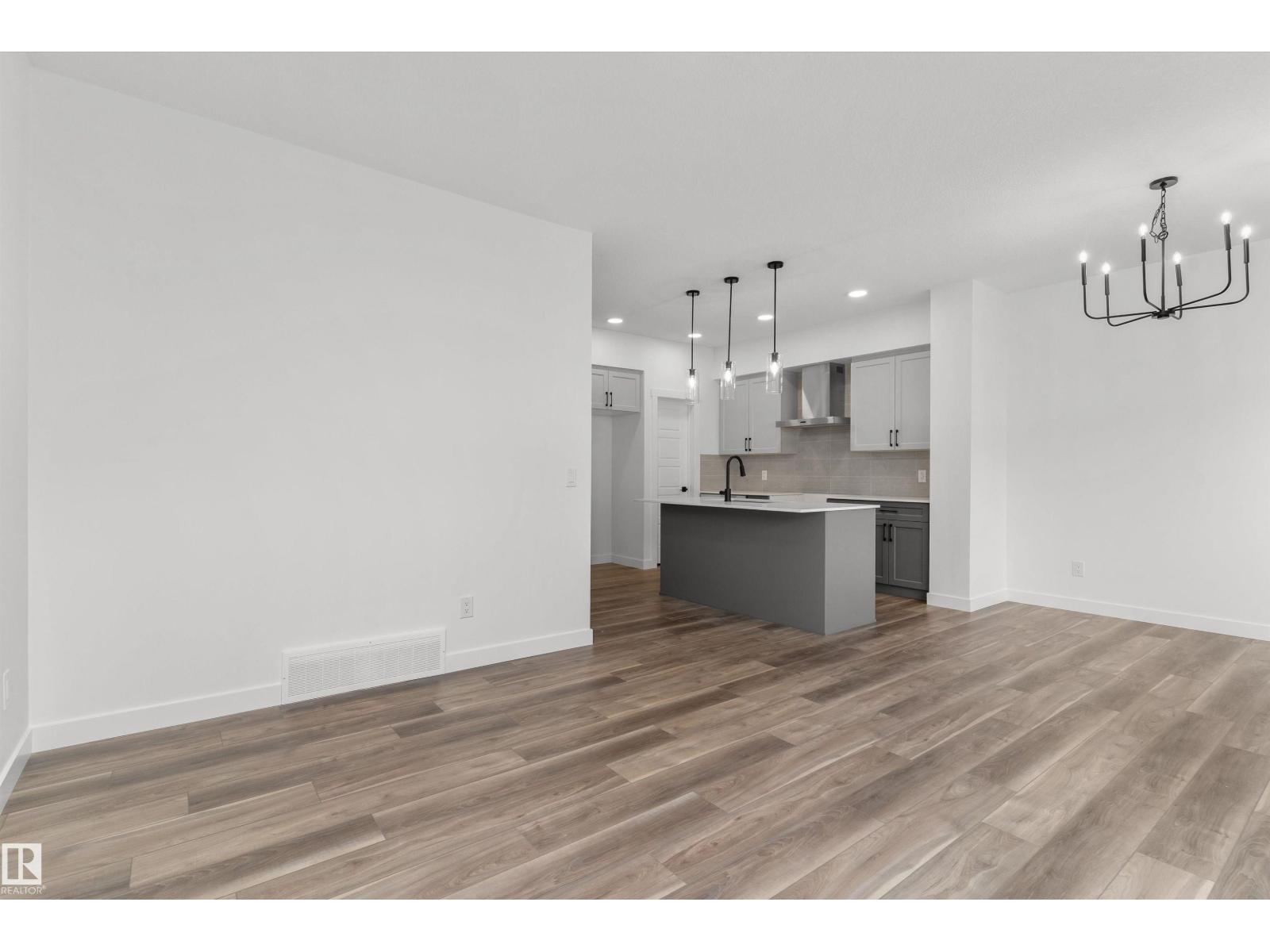 928 18 Av NW, Edmonton, Alberta  T6T 2X4 - Photo 10 - E4473725