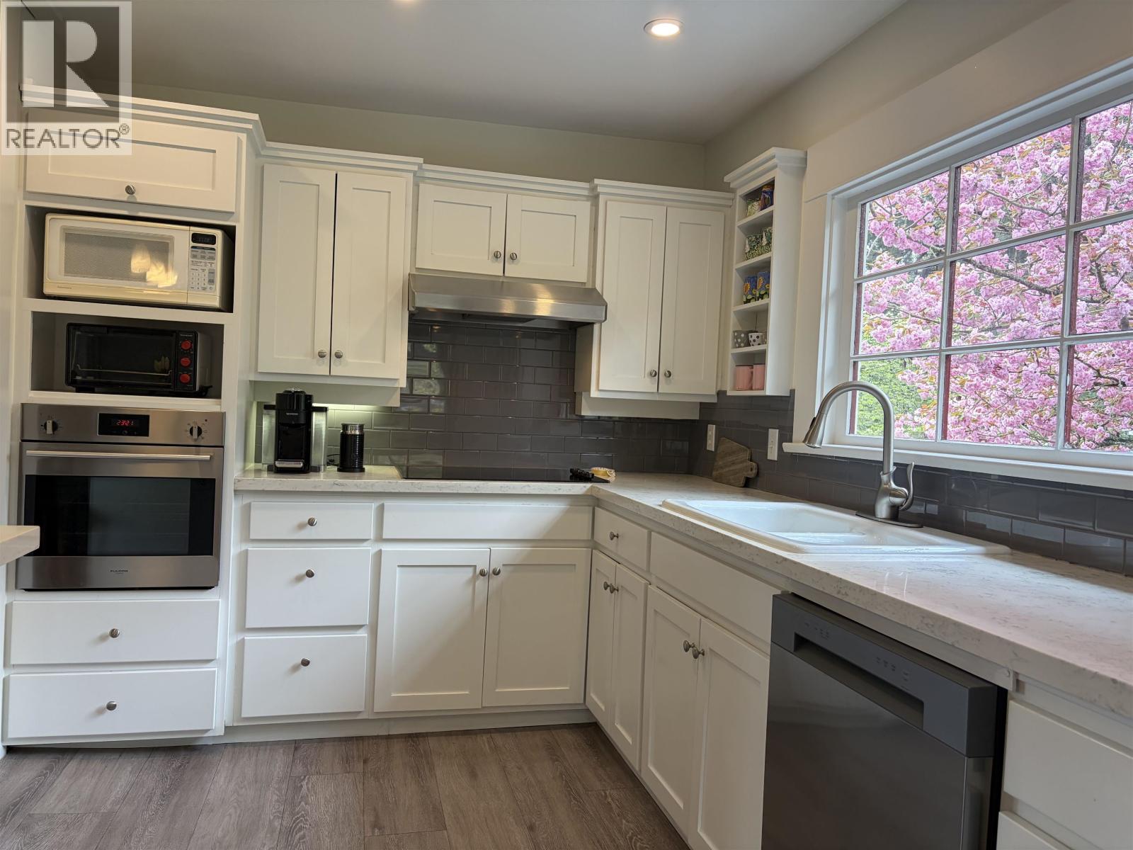 3039 St. Georges Avenue, North Vancouver, British Columbia  V7N 1V1 - Photo 16 - R3116228