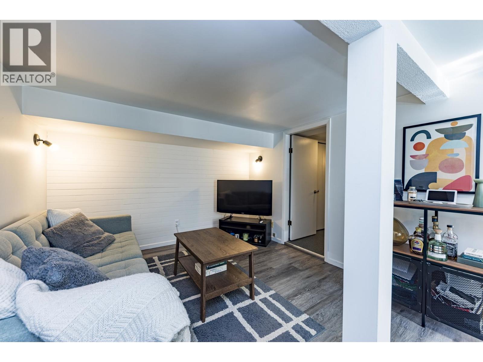 3039 St. Georges Avenue, North Vancouver, British Columbia  V7N 1V1 - Photo 25 - R3116228