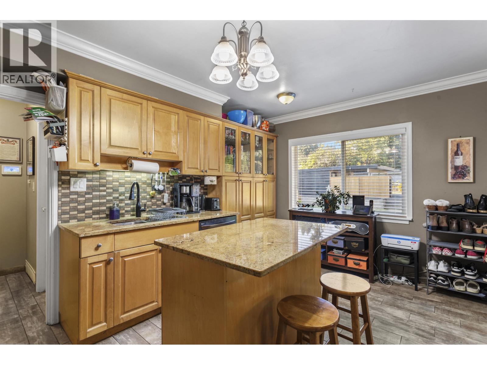 1419 Austin Avenue, Coquitlam, British Columbia  V3K 3P6 - Photo 12 - R3116235