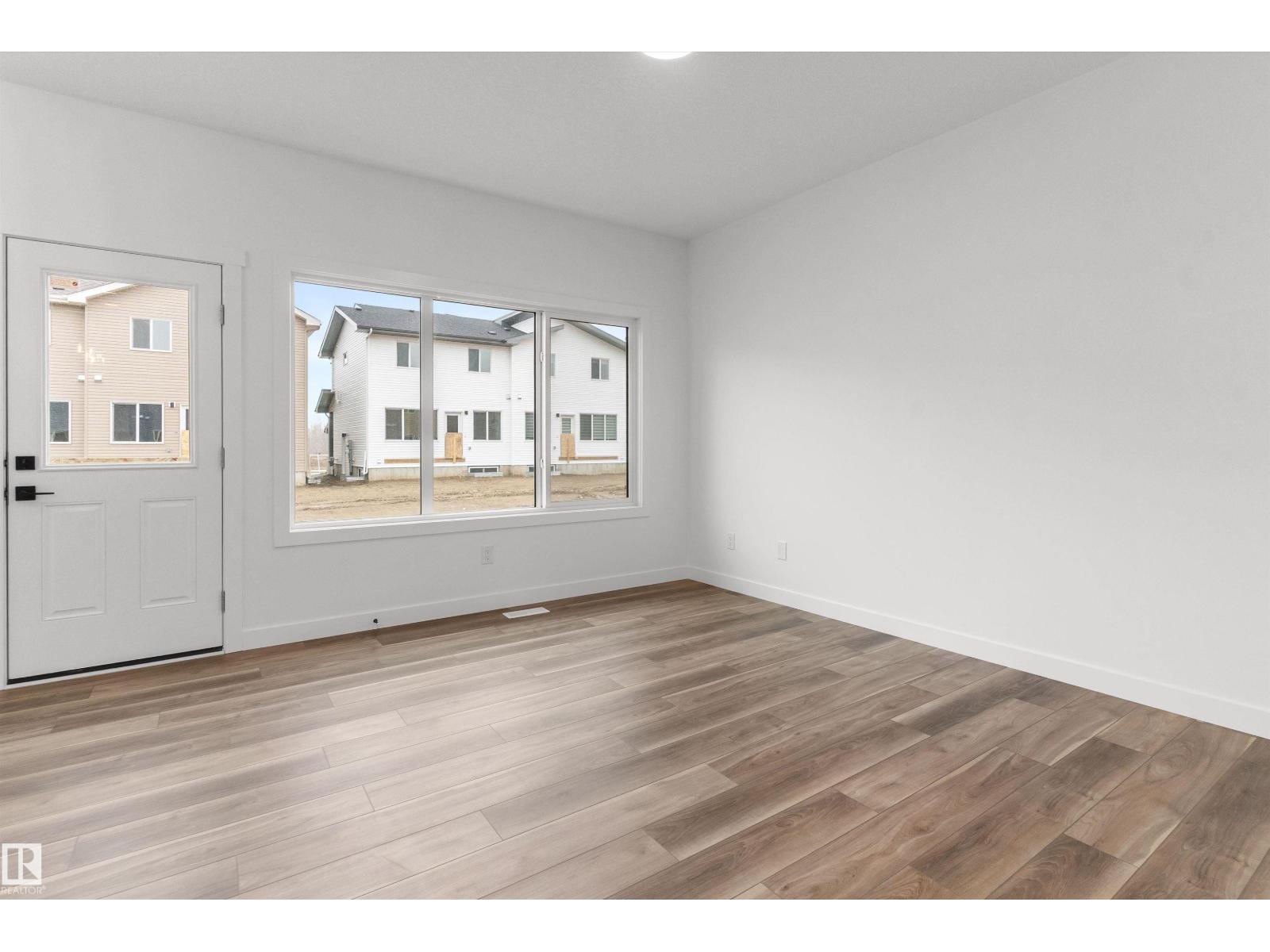 928 18 Av NW, Edmonton, Alberta  T6T 2X4 - Photo 6 - E4473725