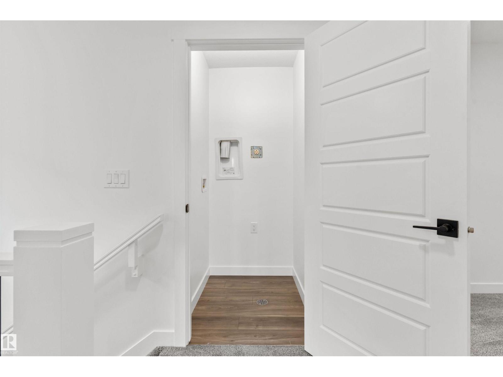 928 18 Av NW, Edmonton, Alberta  T6T 2X4 - Photo 21 - E4473725