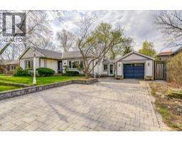 34 OAKLEY Court, Ancaster, Ontario