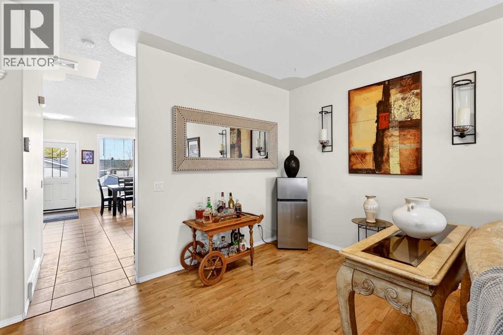 42k Green Meadow Crescent, Strathmore, Alberta  T1P 1H4 - Photo 9 - A2298946