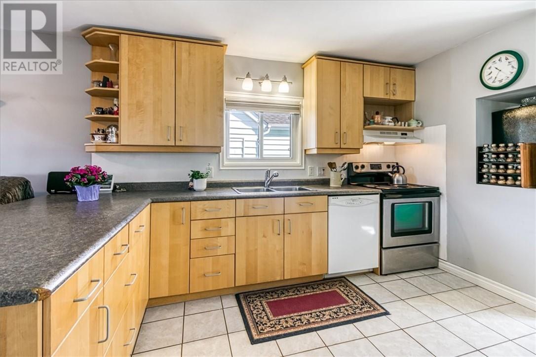 178 Walter Avenue, Sudbury, Ontario  P3C 3B4 - Photo 11 - 2127345