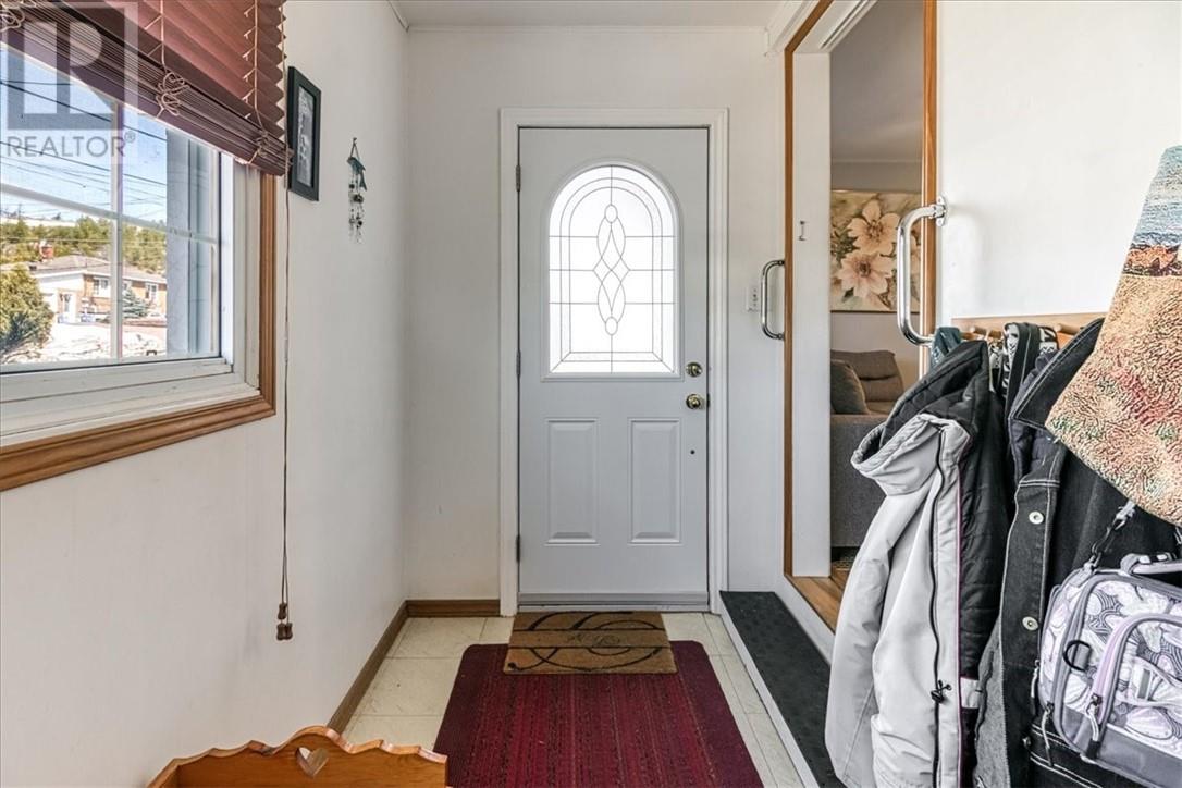 178 Walter Avenue, Sudbury, Ontario  P3C 3B4 - Photo 9 - 2127345