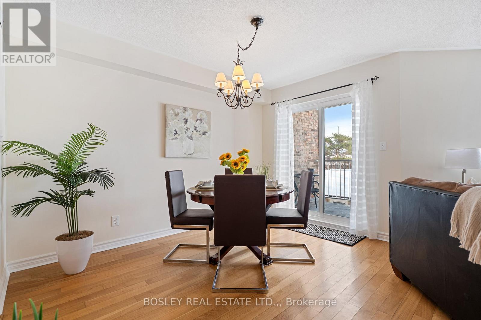 205a - 1061 Vansickle Road N, St. Catharines, Ontario  L2S 2X4 - Photo 11 - X12788284