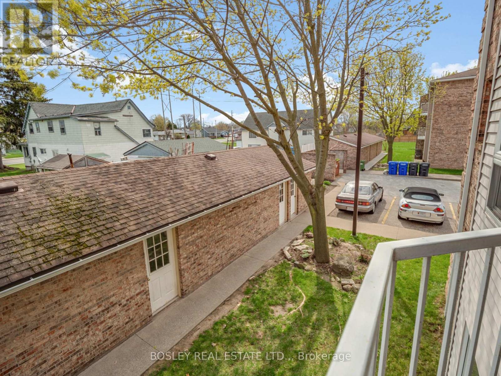 205a - 1061 Vansickle Road N, St. Catharines, Ontario  L2S 2X4 - Photo 21 - X12788284