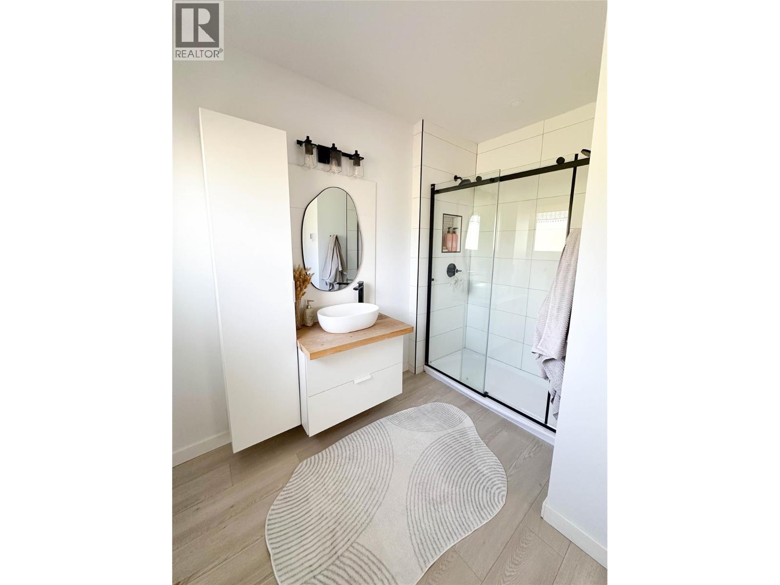 72 81st Avenue, Grand Forks, British Columbia  V0H 1H0 - Photo 10 - 10384598