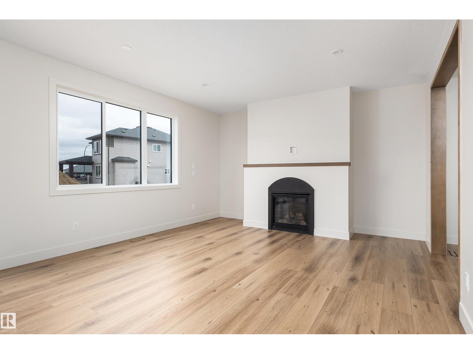 8 Darby Cr, Spruce Grove, Alberta  T7X 0W9 - Photo 3 - E4484389