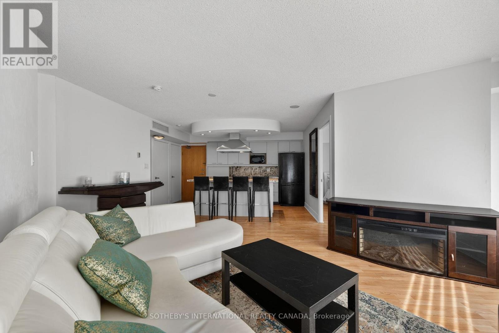 809 - 550 Queens Quay W, Toronto (Waterfront Communities), Ontario  M5V 3M8 - Photo 12 - C13049844