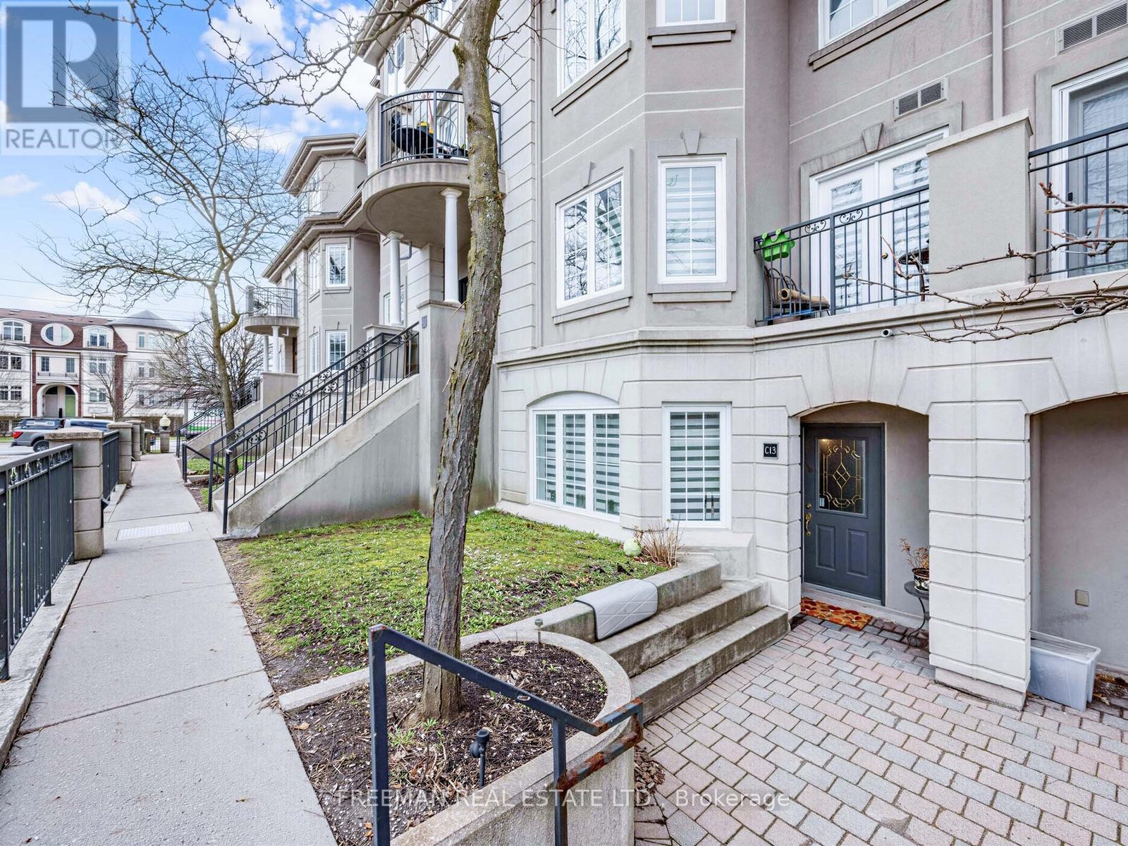 C13 - 108 Finch Avenue W, Toronto (Newtonbrook West), Ontario  M2N 6W6 - Photo 1 - C13049884