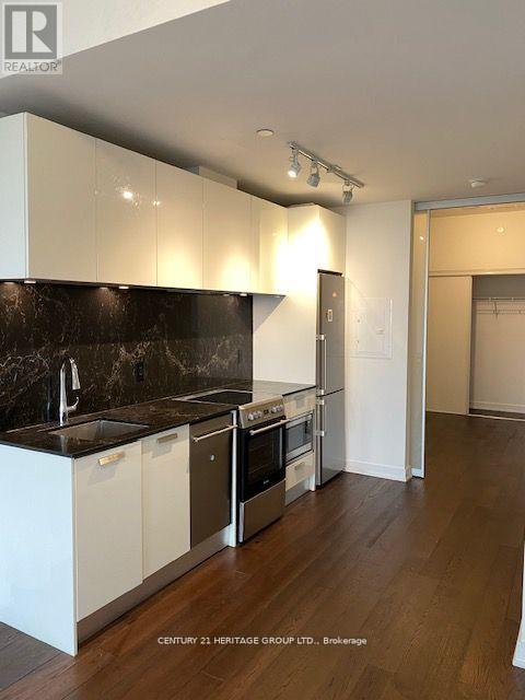 1507 - 57 St Joseph Street, Toronto, Ontario  M5S 0C5 - Photo 13 - C13049922