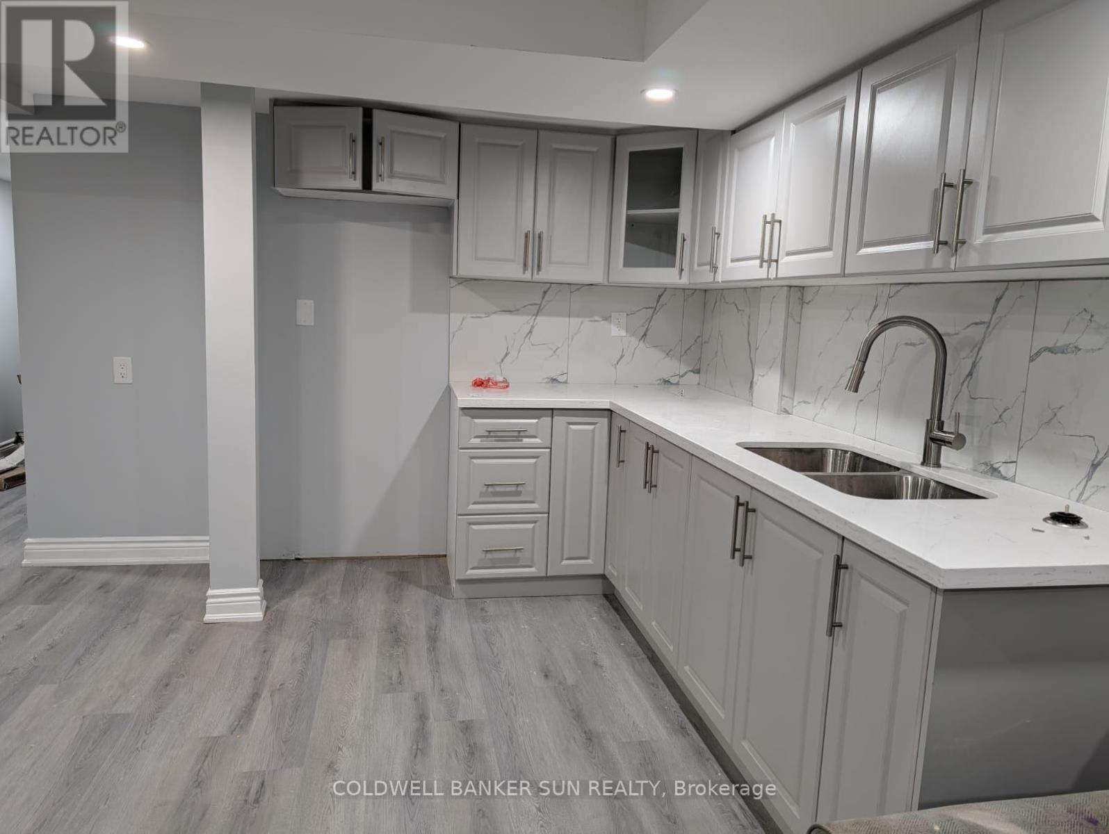 62 Swordfish Drive, Whitby, Ontario  L1P 1Y5 - Photo 15 - E13049854