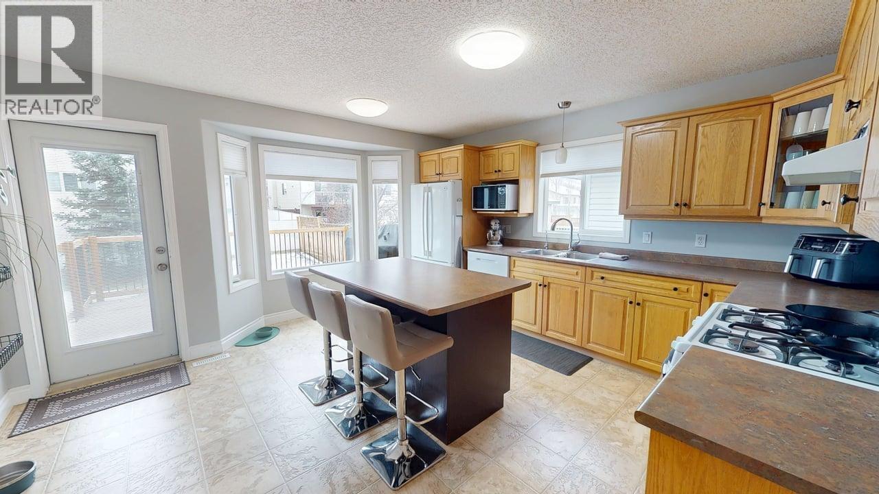 9807 114a Avenue, Fort St. John, British Columbia  V1J 7B7 - Photo 6 - R3116264