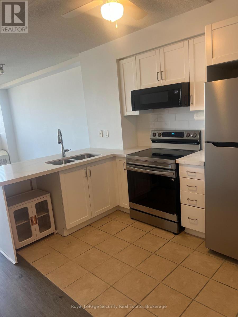 911 - 1600 Keele Street, Toronto, Ontario  M6N 6J1 - Photo 16 - W13049234