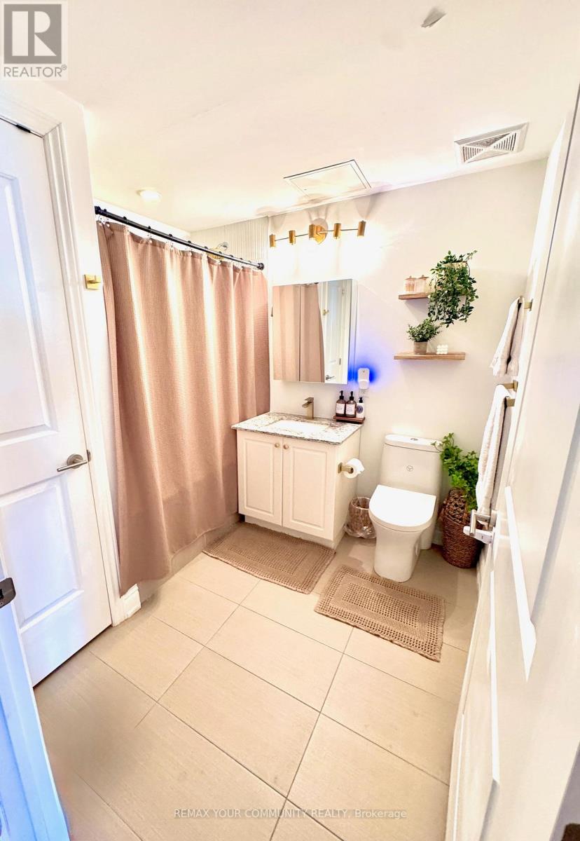 210 - 9618 Yonge Street, Richmond Hill (North Richvale), Ontario  L4C 0X5 - Photo 14 - N13049912