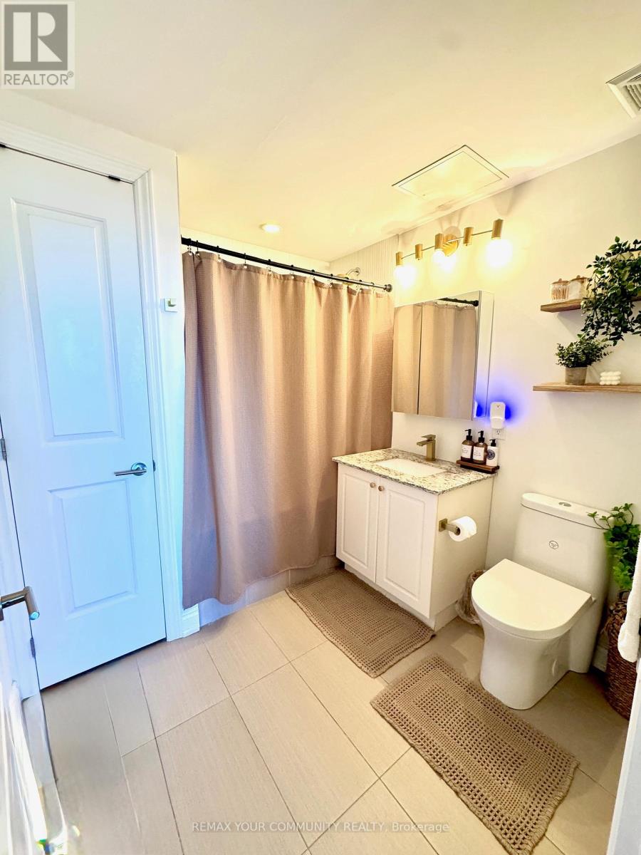 210 - 9618 Yonge Street, Richmond Hill (North Richvale), Ontario  L4C 0X5 - Photo 16 - N13049912