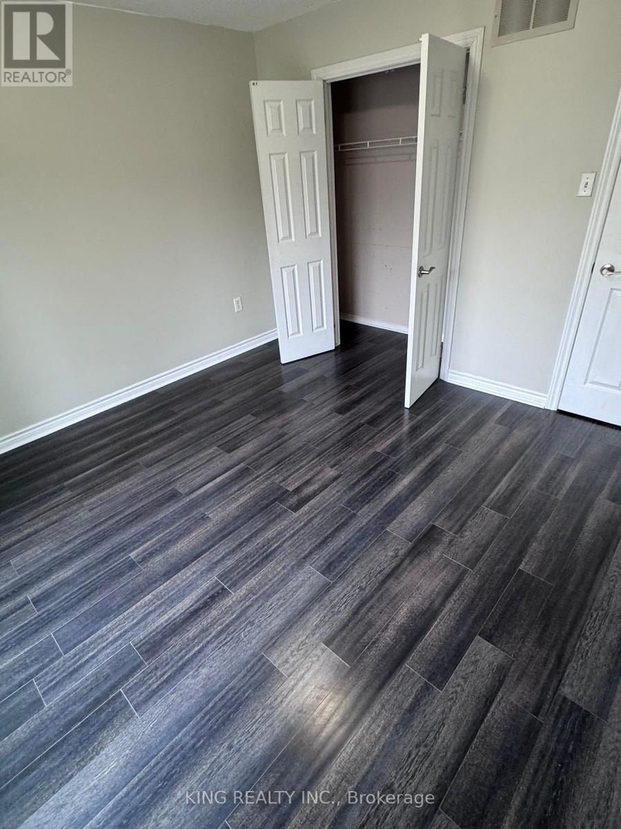 Upper Level - 39 Red Oak Drive, Barrie (Holly), Ontario  L4N 9M3 - Photo 9 - S13049916