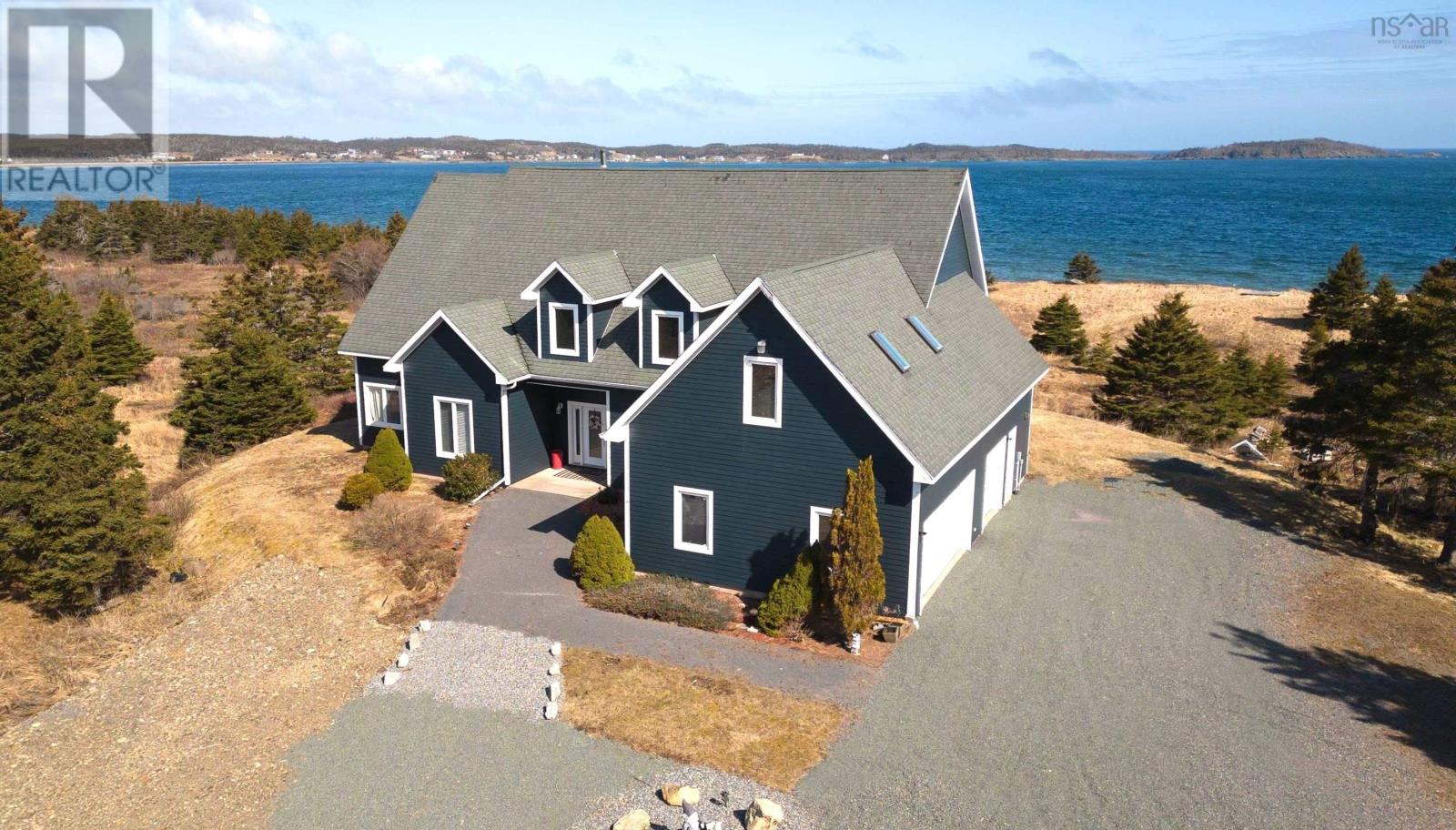 2408 Louisburg Main-A-Dieu Road, Main-À-Dieu, Nova Scotia  B1C 1Y9 - Photo 2 - 202608737