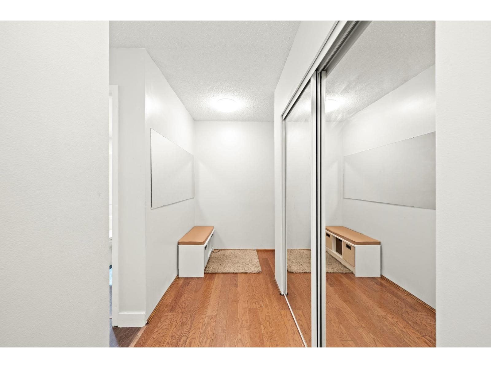 219 1760 Southmere Crescent, Surrey, British Columbia  V4A 6E5 - Photo 2 - R3116244