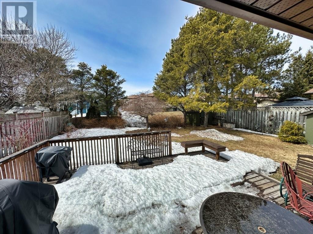 151 Essex Court, Thunder Bay, Ontario  P7A 7N4 - Photo 46 - TB2600763