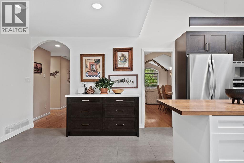 1659 Orkney Place, North Vancouver, British Columbia  V7H 2Z1 - Photo 11 - R3116187