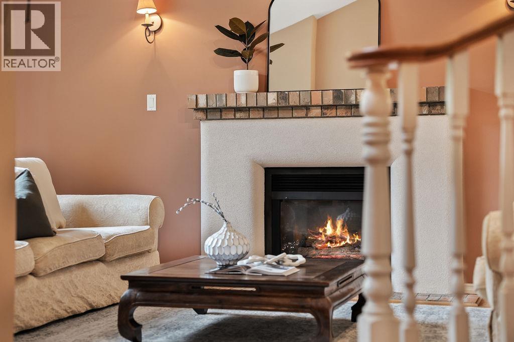 1659 Orkney Place, North Vancouver, British Columbia  V7H 2Z1 - Photo 4 - R3116187