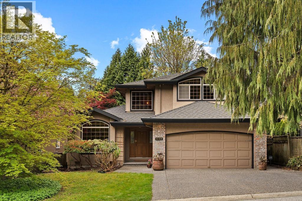1659 ORKNEY PLACE, North Vancouver, British Columbia