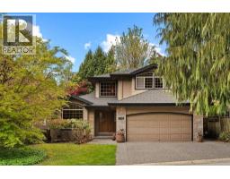 1659 ORKNEY PLACE, North Vancouver, British Columbia