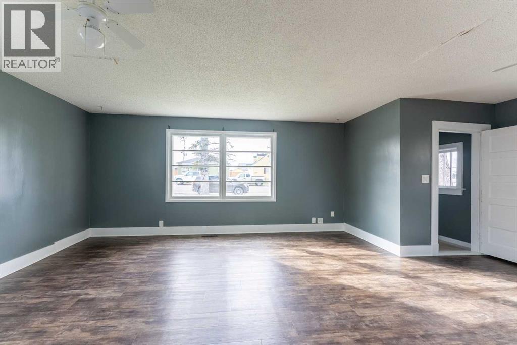 448 Crescent Avenue, Picture Butte, Alberta  T0K 1V0 - Photo 8 - A2303796