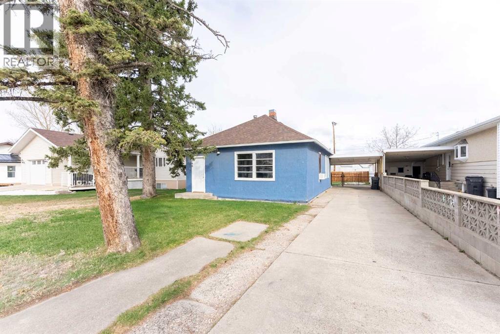 448 Crescent Avenue, Picture Butte, Alberta  T0K 1V0 - Photo 1 - A2303796