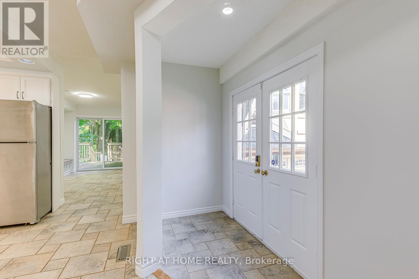 435 Maple Avenue, Oakville (Oo Old Oakville), Ontario  L6J 2J2 - Photo 22 - W13049832