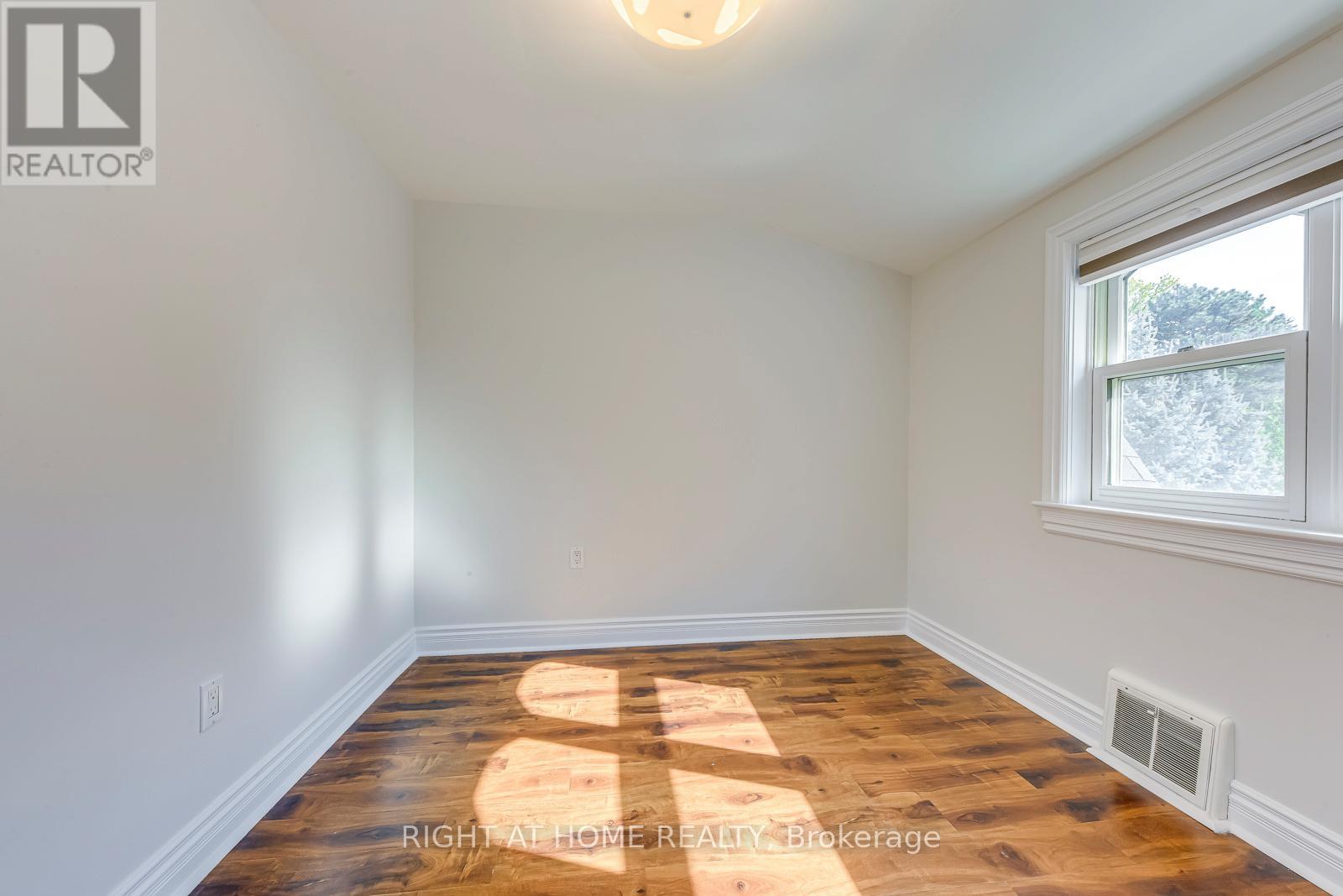 435 Maple Avenue, Oakville (Oo Old Oakville), Ontario  L6J 2J2 - Photo 36 - W13049832