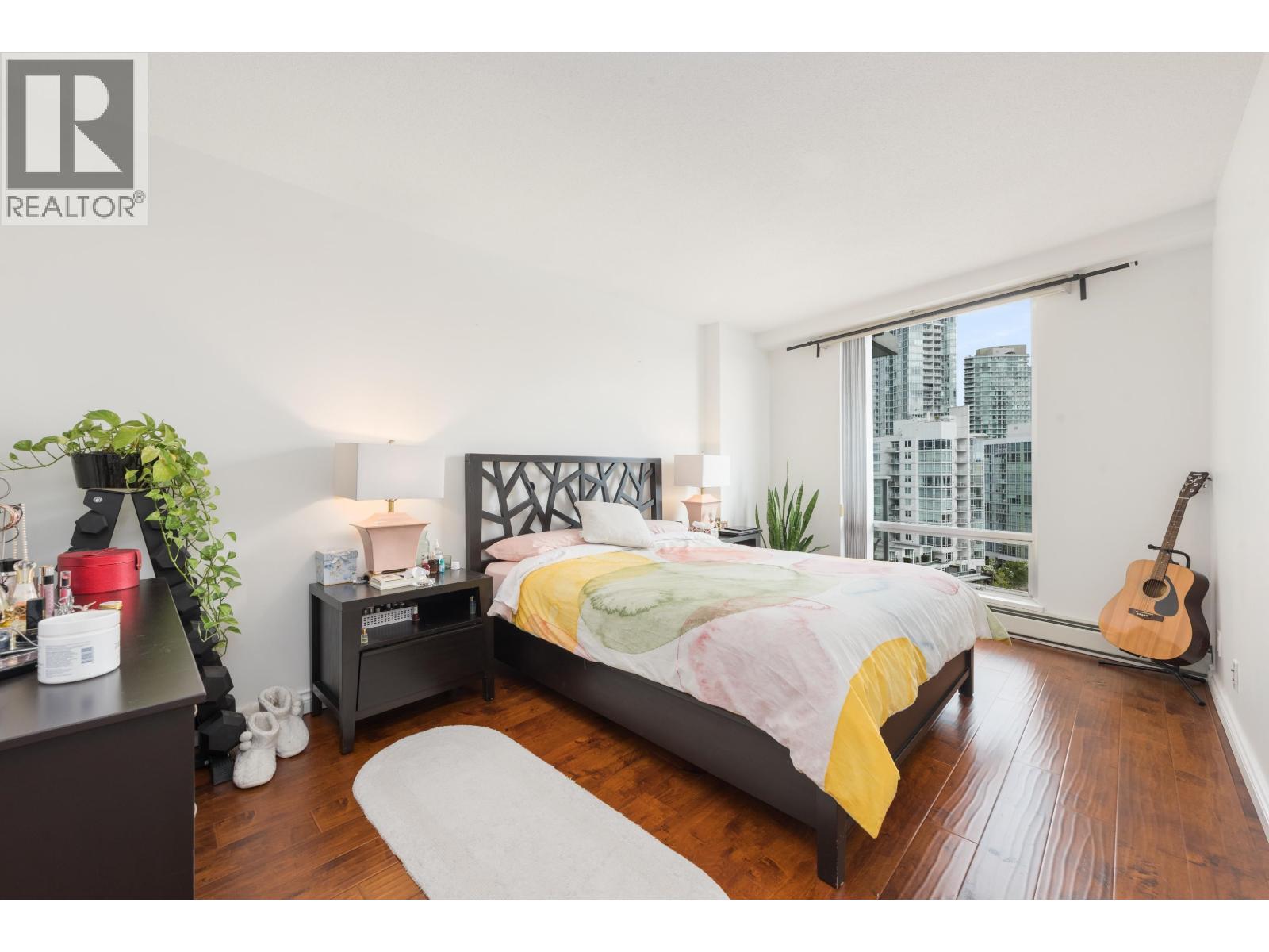 1201 1228 Marinaside Crescent, Vancouver, British Columbia  V6Z 2W4 - Photo 11 - R3116118