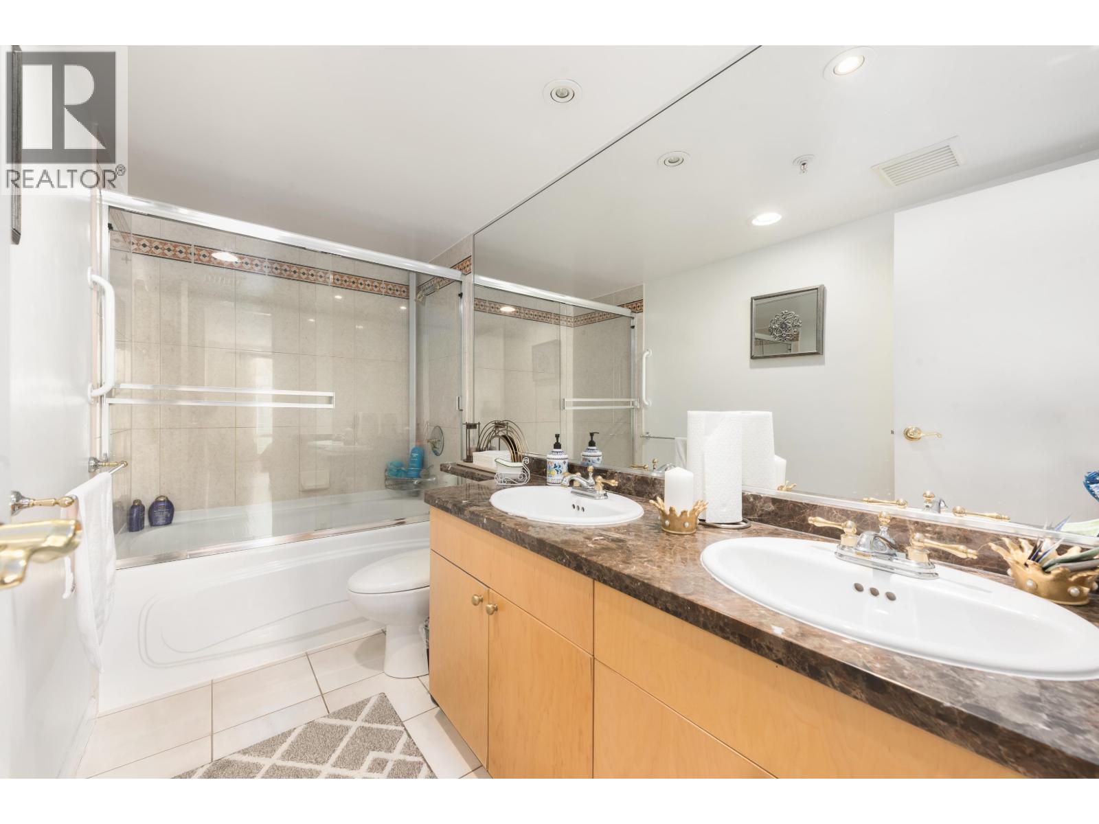 1201 1228 Marinaside Crescent, Vancouver, British Columbia  V6Z 2W4 - Photo 20 - R3116118