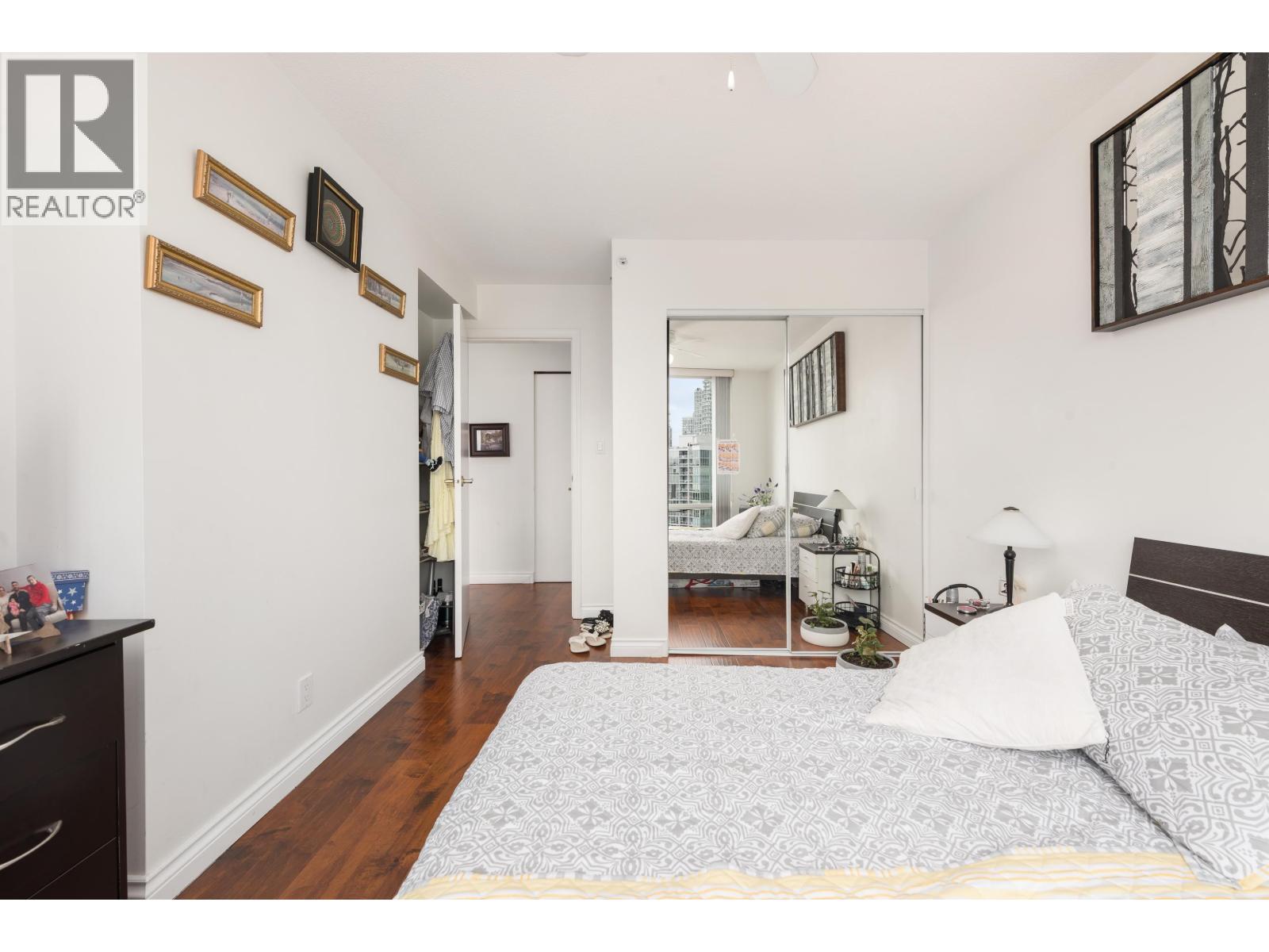 1201 1228 Marinaside Crescent, Vancouver, British Columbia  V6Z 2W4 - Photo 16 - R3116118