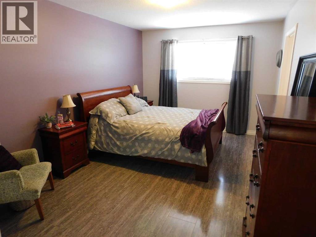 136 Meadowbrook Drive E, Brooks, Alberta  T1R 1N8 - Photo 28 - A2305582