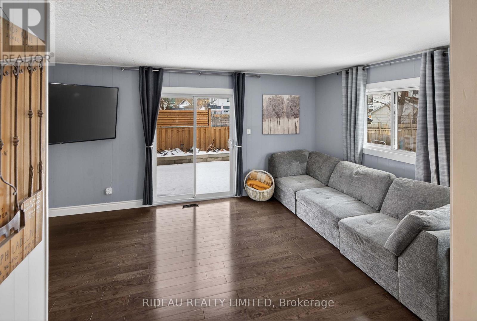 110 Main Street E, Smiths Falls, Ontario  K7A 1B2 - Photo 11 - X12906022