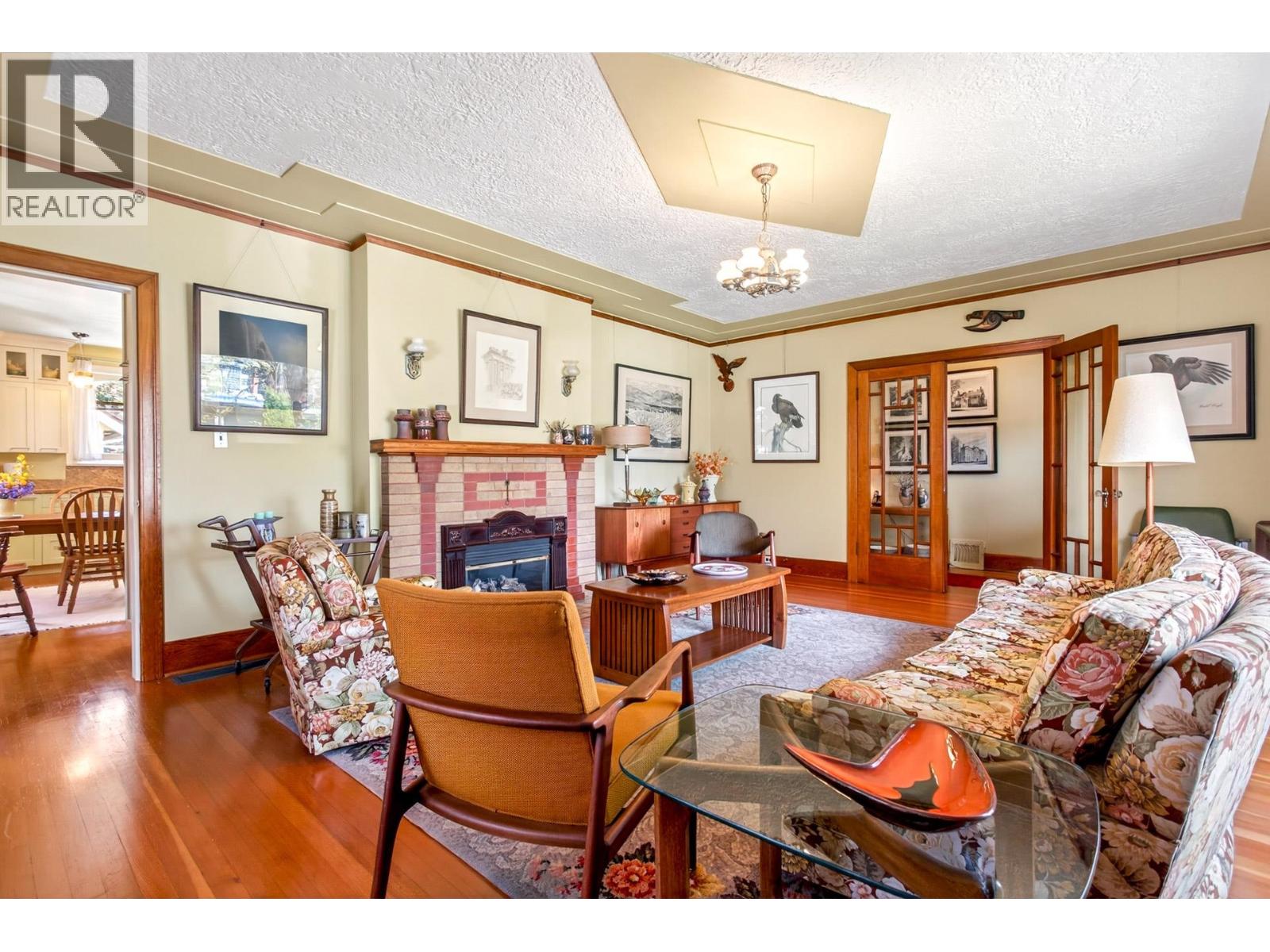 2721 St George Street, Port Moody, British Columbia  V3H 2H1 - Photo 6 - R3116048