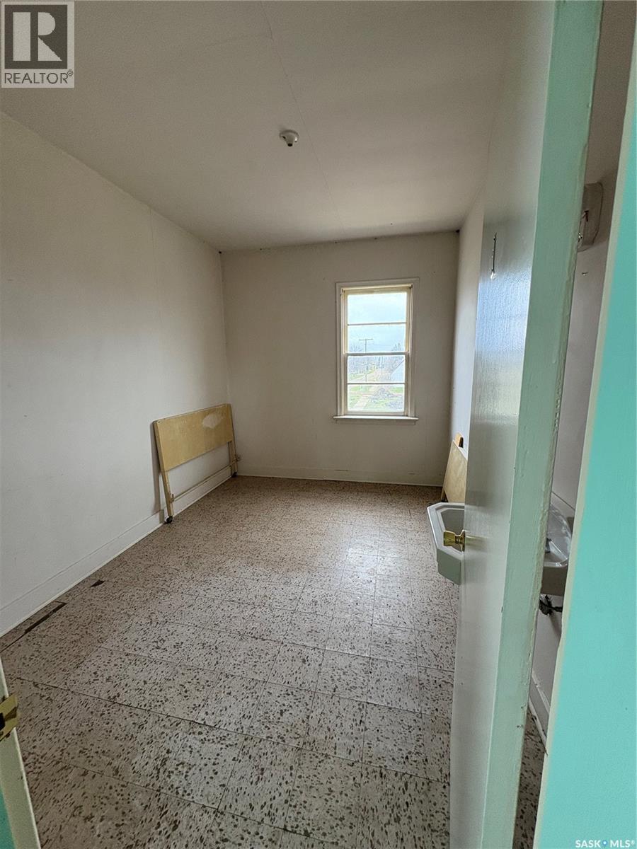 125 Main Street, Pelly, Saskatchewan  S0A 2Z0 - Photo 13 - SK034082