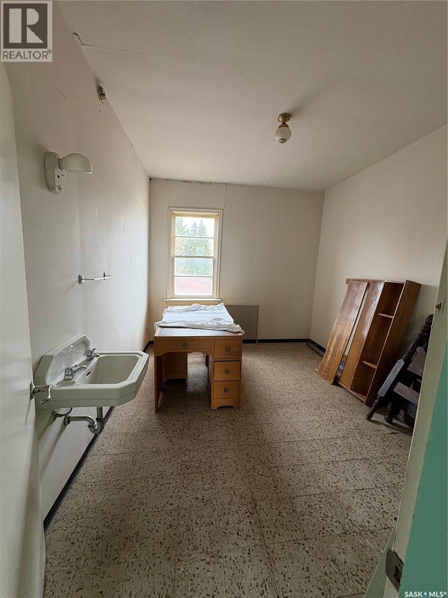 125 Main Street, Pelly, Saskatchewan  S0A 2Z0 - Photo 14 - SK034082