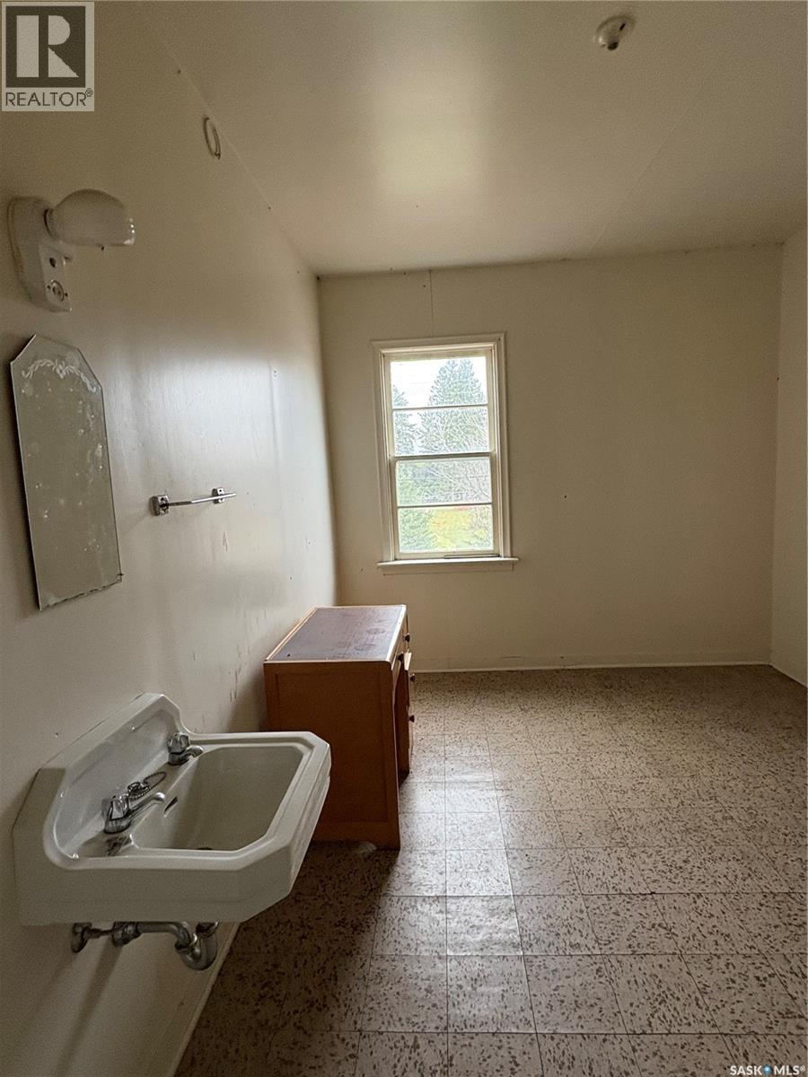 125 Main Street, Pelly, Saskatchewan  S0A 2Z0 - Photo 15 - SK034082