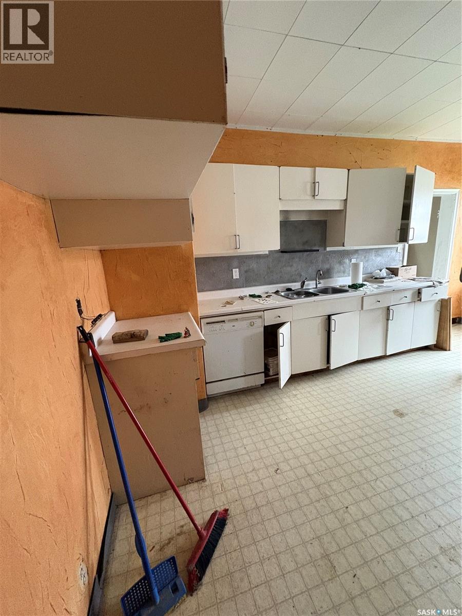 125 Main Street, Pelly, Saskatchewan  S0A 2Z0 - Photo 9 - SK034082